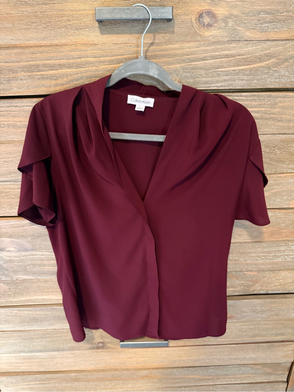 Calvin Klein Wine V-Neck Short Sleeve Blouse